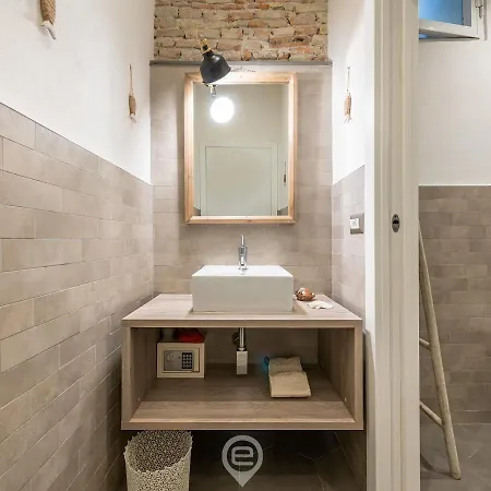 Apartment 73